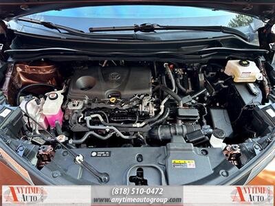 2021 Toyota Sienna XLE   - Photo 34 - Sherman Oaks, CA 91403-1701