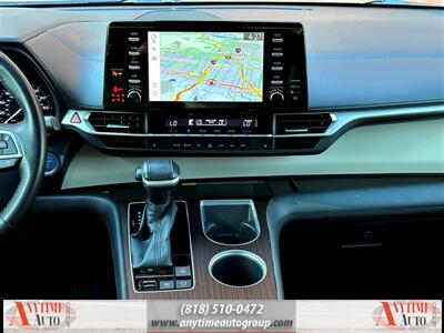 2021 Toyota Sienna XLE   - Photo 11 - Sherman Oaks, CA 91403-1701