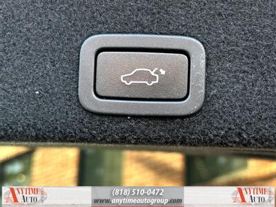 2017 Volvo XC60 T5 Dynamic   - Photo 21 - Sherman Oaks, CA 91403-1701