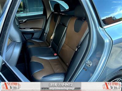 2017 Volvo XC60 T5 Dynamic   - Photo 18 - Sherman Oaks, CA 91403-1701