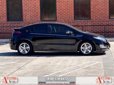 2013 Chevrolet Volt   - Photo 8 - Sherman Oaks, CA 91403-1701