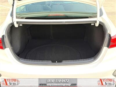 2023 Kia Forte LXS   - Photo 27 - Sherman Oaks, CA 91403-1701