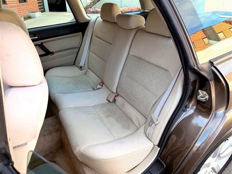 2008 Subaru Outback 2.5i   - Photo 20 - Sherman Oaks, CA 91403-1701