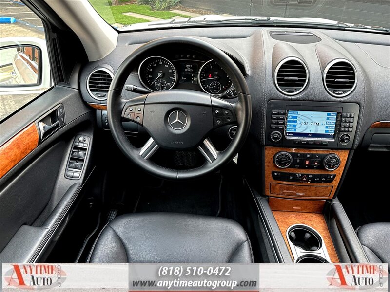 2008 Mercedes-Benz GL-Class GL320 photo