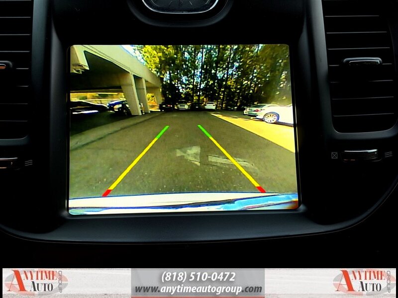 2018 Chrysler 300 Series S - Photo 15 - Sherman Oaks, CA 91403-1701