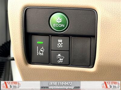 2017 Honda Accord EX-L w/Navigation and Honda Sensing   - Photo 24 - Sherman Oaks, CA 91403-1701