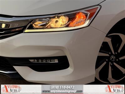 2017 Honda Accord EX-L w/Navigation and Honda Sensing   - Photo 30 - Sherman Oaks, CA 91403-1701