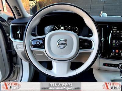 2017 Volvo S90 T6 Momentum   - Photo 24 - Sherman Oaks, CA 91403-1701