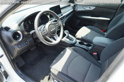 2022 Kia Forte LXS   - Photo 15 - Phoenix, AZ 85034