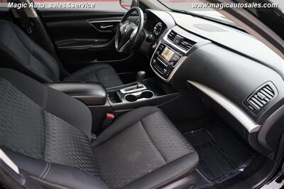 2017 Nissan Altima 2.5 SV - Photo 16 - Phoenix, AZ 85034