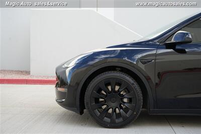 2023 Tesla Model Y Long Range   - Photo 8 - Phoenix, AZ 85034