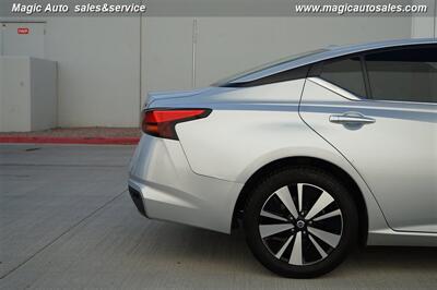 2022 Nissan Altima 2.5 SV   - Photo 8 - Phoenix, AZ 85034