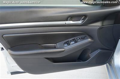 2022 Nissan Altima 2.5 SV   - Photo 13 - Phoenix, AZ 85034