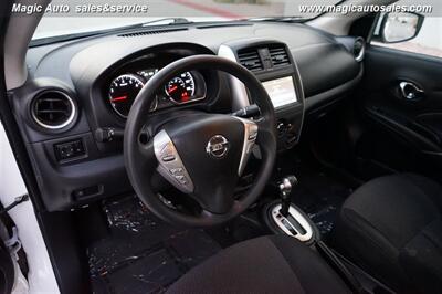 2019 Nissan Versa SV - Photo 13 - Phoenix, AZ 85034