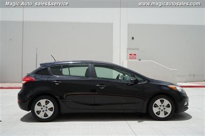 2016 Kia Forte5 LX   - Photo 8 - Phoenix, AZ 85034