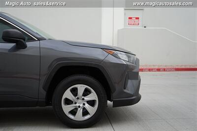 2021 Toyota RAV4 LE   - Photo 12 - Phoenix, AZ 85034