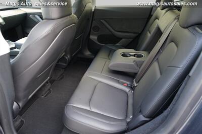 2023 Tesla Model Y Long Range - Photo 24 - Phoenix, AZ 85034