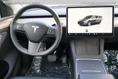 2023 Tesla Model Y Long Range - Photo 26 - Phoenix, AZ 85034
