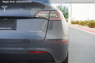 2023 Tesla Model Y Long Range - Photo 14 - Phoenix, AZ 85034