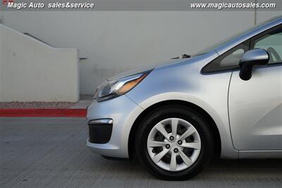 2016 Kia Rio LX   - Photo 8 - Phoenix, AZ 85034