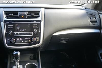 2018 Nissan Altima 2.5 SV   - Photo 18 - Phoenix, AZ 85034