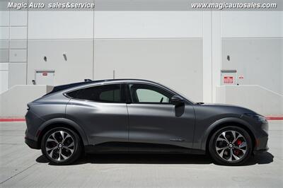 2021 Ford Mustang Mach-E Premium   - Photo 10 - Phoenix, AZ 85034