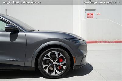 2021 Ford Mustang Mach-E Premium   - Photo 12 - Phoenix, AZ 85034