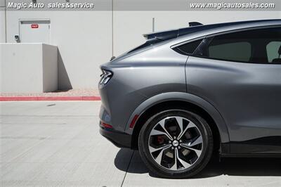 2021 Ford Mustang Mach-E Premium   - Photo 11 - Phoenix, AZ 85034