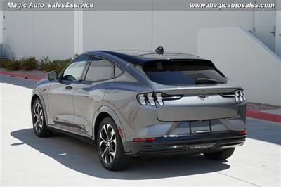 2021 Ford Mustang Mach-E Premium   - Photo 4 - Phoenix, AZ 85034