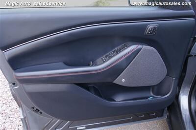 2021 Ford Mustang Mach-E Premium   - Photo 13 - Phoenix, AZ 85034