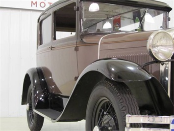 1930 Ford Model A Tudor Sedan   - Photo 4 - Fort Wayne, IN 46804