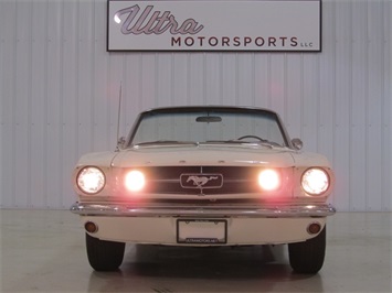 1965 Ford Mustang GT Convertible   - Photo 6 - Fort Wayne, IN 46804