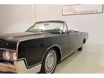 1967 Lincoln Continental   - Photo 8 - Fort Wayne, IN 46804