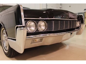 1967 Lincoln Continental   - Photo 4 - Fort Wayne, IN 46804