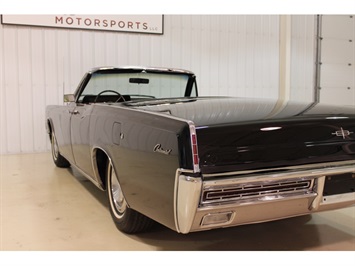 1967 Lincoln Continental   - Photo 11 - Fort Wayne, IN 46804