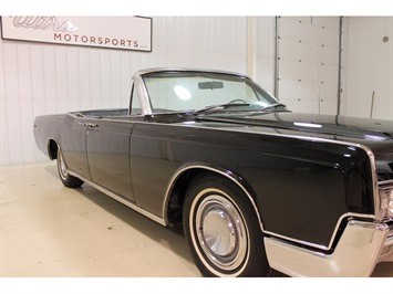 1967 Lincoln Continental   - Photo 9 - Fort Wayne, IN 46804