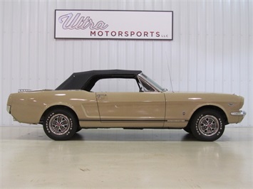 1966 Ford Mustang GT   - Photo 5 - Fort Wayne, IN 46804