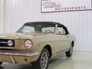 1966 Ford Mustang GT   - Photo 9 - Fort Wayne, IN 46804