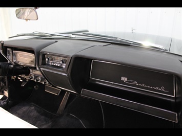 1961 Lincoln Continental Convertible   - Photo 18 - Fort Wayne, IN 46804