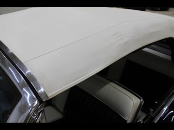 1961 Lincoln Continental Convertible   - Photo 35 - Fort Wayne, IN 46804