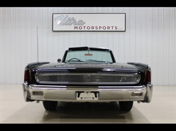 1961 Lincoln Continental Convertible   - Photo 10 - Fort Wayne, IN 46804