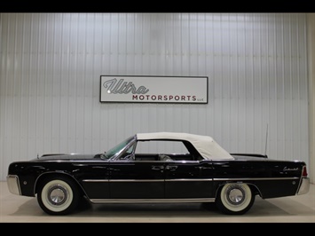 1961 Lincoln Continental Convertible   - Photo 37 - Fort Wayne, IN 46804