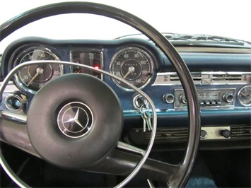 1969 Mercedes-Benz 280   - Photo 17 - Fort Wayne, IN 46804