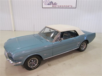 1966 Ford Mustang Convertible   - Photo 44 - Fort Wayne, IN 46804
