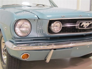 1966 Ford Mustang Convertible   - Photo 8 - Fort Wayne, IN 46804