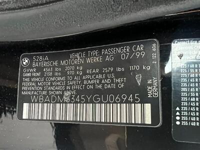 2000 BMW 5 Series 528i   - Photo 26 - Los Angeles, CA 91306