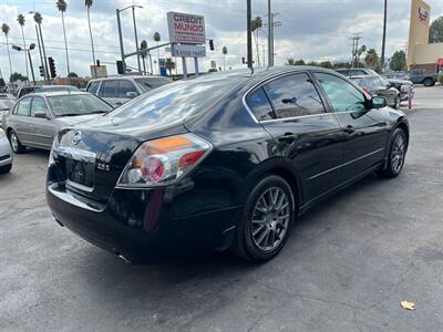 2011 Nissan Altima 2.5 S   - Photo 8 - Los Angeles, CA 91306