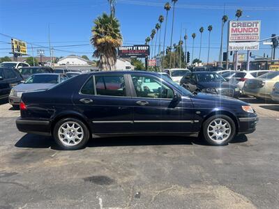 2001 Saab 9-5 2.3t   - Photo 5 - Los Angeles, CA 91306