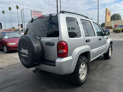 2002 Jeep Liberty Limited   - Photo 8 - Los Angeles, CA 91306