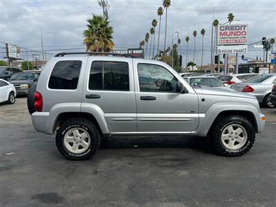 2002 Jeep Liberty Limited   - Photo 5 - Los Angeles, CA 91306